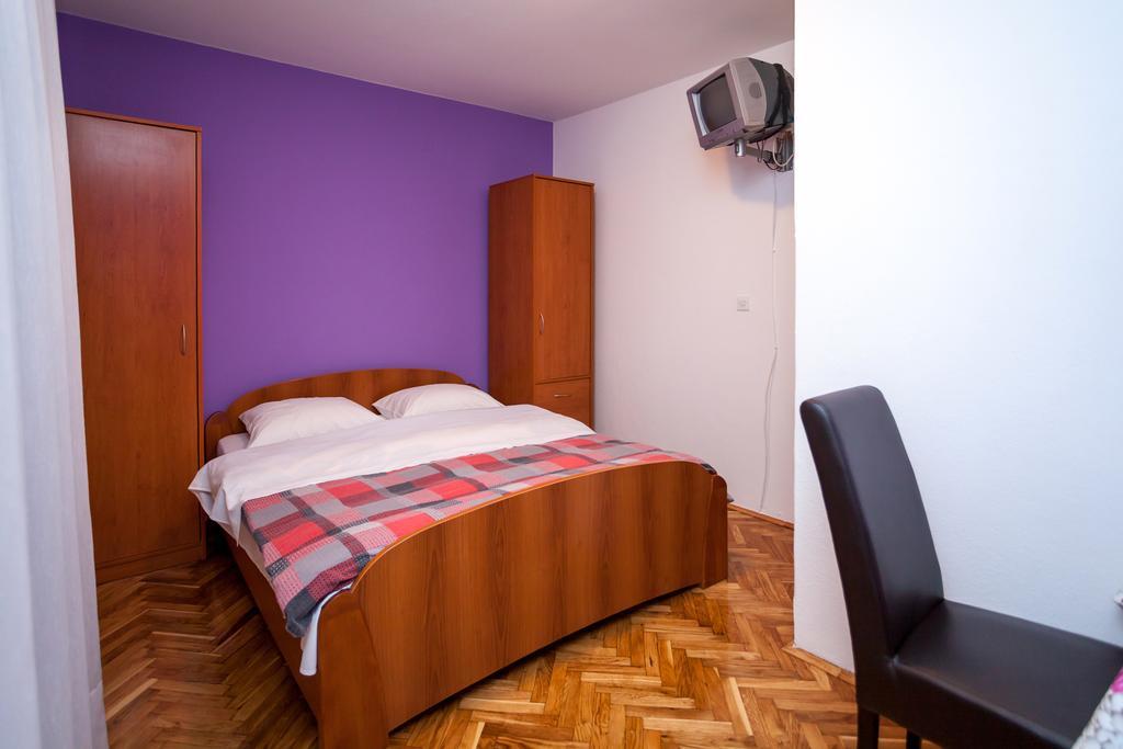 Apartments Ratkovic Tivat Habitación foto